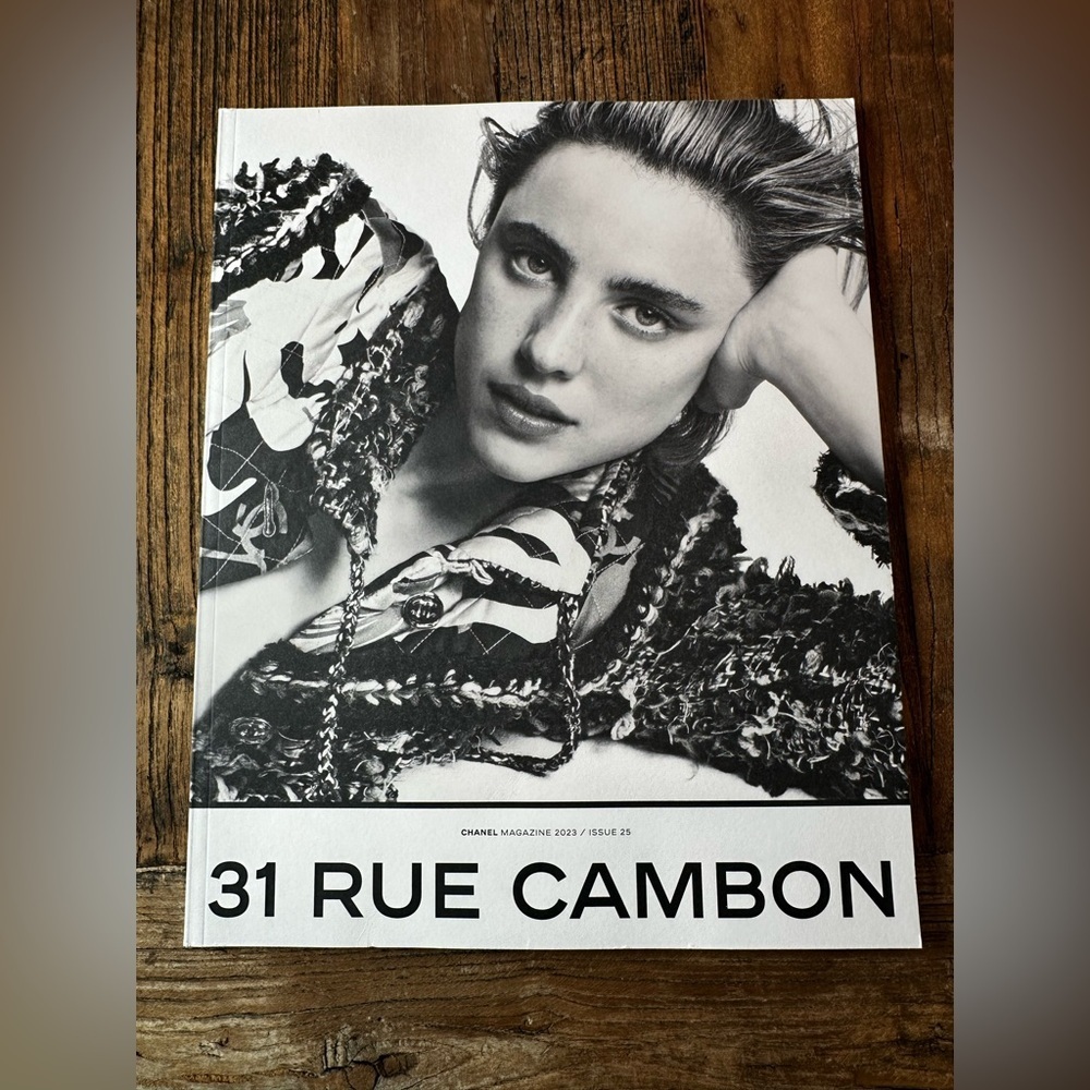 CHANEL Black and White 31 Rue Cambon magazine